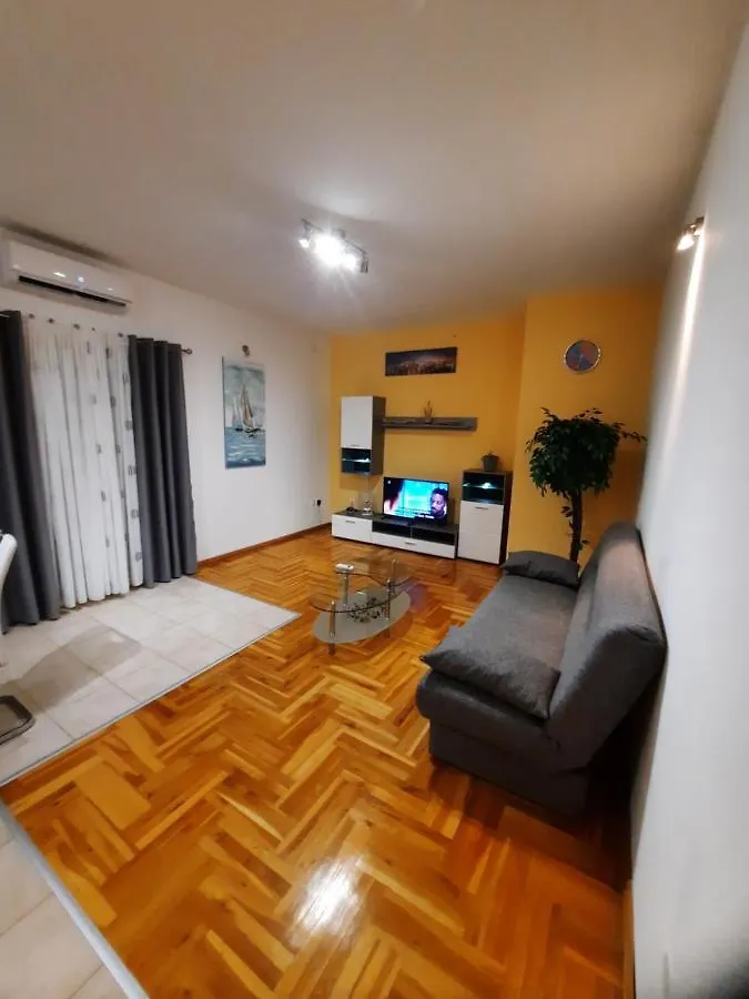 Apartment Duje & Dragana Plano